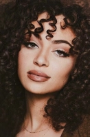 Кэндес Джой