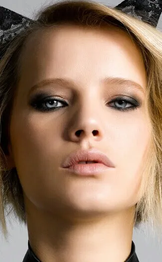 Фотография актёра Йоанна Кулиг