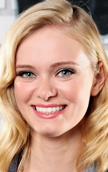 Фотография актёра Сара Пэкстон