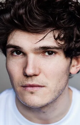 Фотография актёра Фра Фи