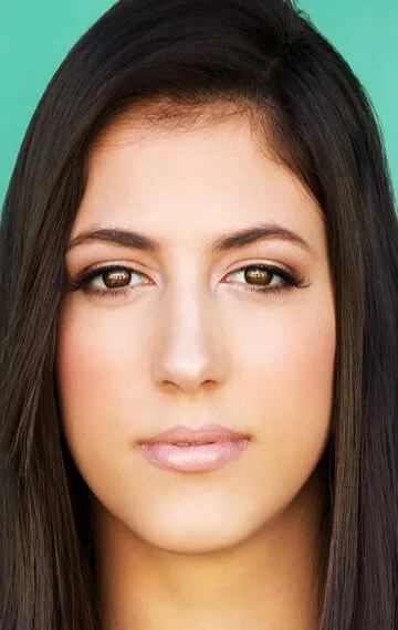 Фотография актёра Кэйтлин Дешель