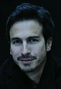 Фотография актёра Андрес Монтьель