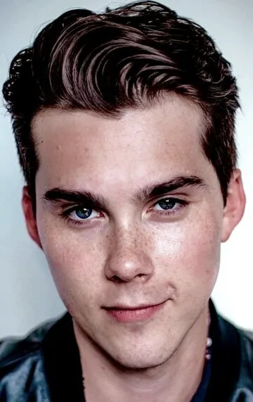 Фотография актёра Джереми Шэда