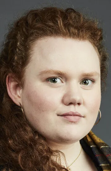 Фотография актёра Бронвин Джеймс