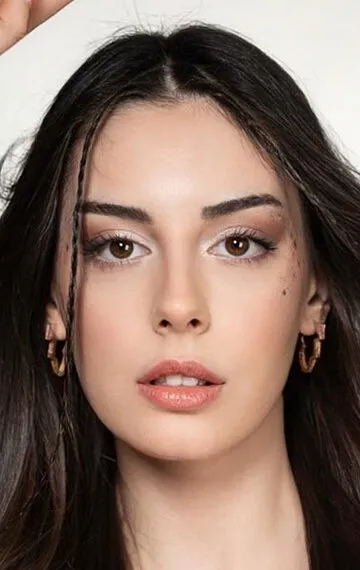 Фотография актёра Селин Тюркмен