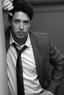 Фотография актёра Том Мортон