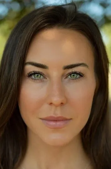 Фотография актёра Люси Корк