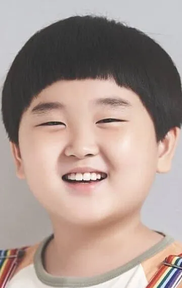 Фотография актёра Ким Джун