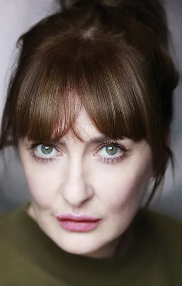 Фотография актёра Кэти Кира Кларк