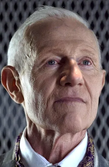 Фотография актёра Рэймонд Дж. Бэрри