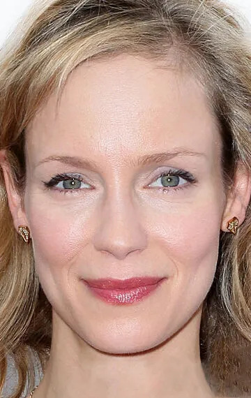 Фотография актёра Лаура Риган