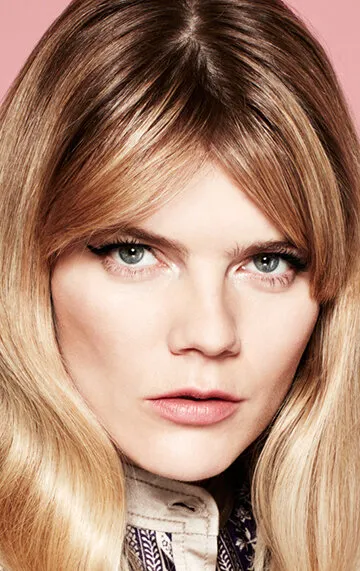 Фотография актёра Эмма Гринвелл