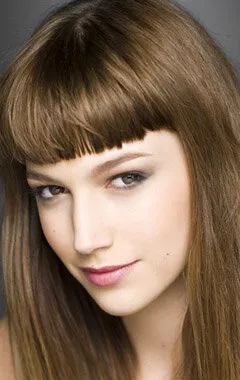 Фотография актёра Урсула Корберо