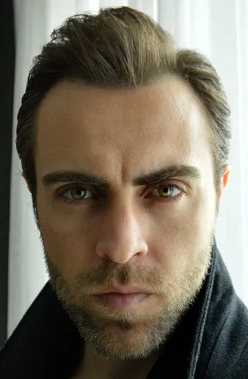 Фотография актёра 