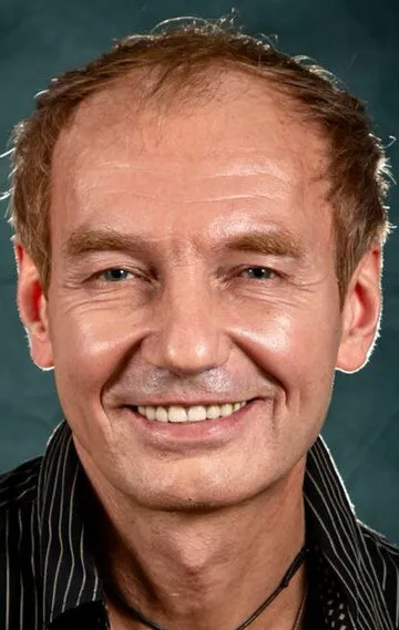 Фотография актёра Стасс Классен