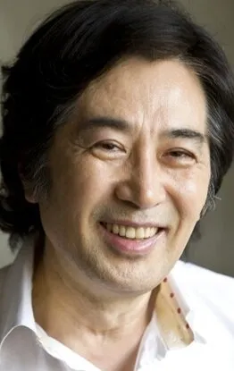 Фотография актёра Пэк Юн-щик