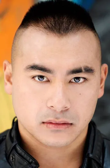 Фотография актёра Брайан Лэ