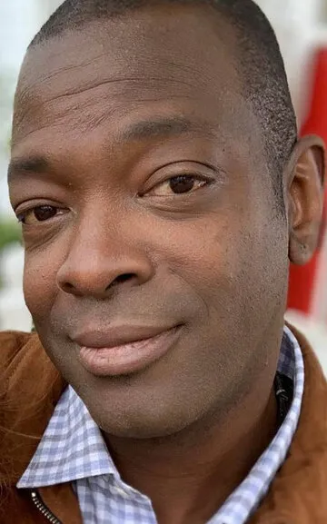 Фотография актёра Мартин Роуч