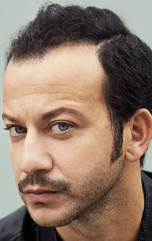 Фотография актёра Рыза Коджаолу