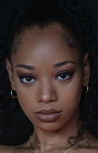 Фотография актёра Кайли Джефферсон