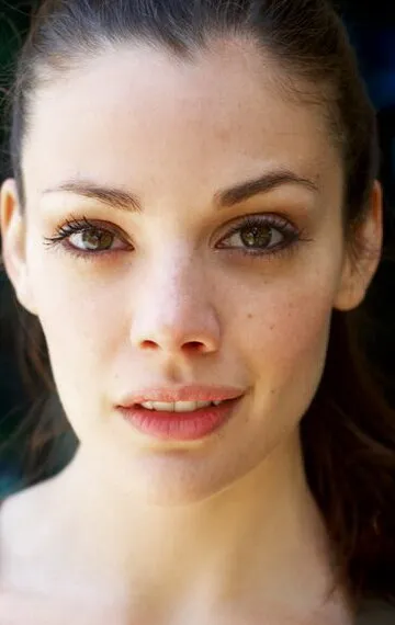 Фотография актёра Сара Хабель