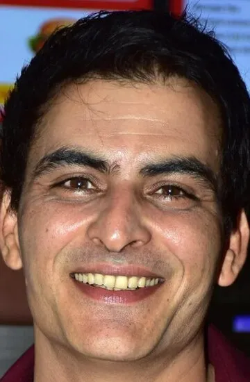 Фотография актёра Манав Каул