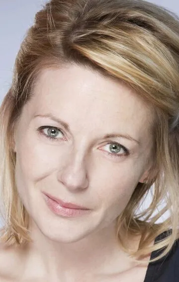 Фотография актёра Лиза Диллон