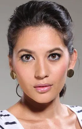 Фотография актёра Ханна Ал Рашид