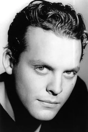 Фотография актёра Лекс Шрэпнел