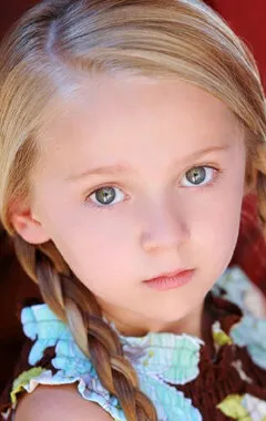 Фотография актёра Эйвери Филлипс