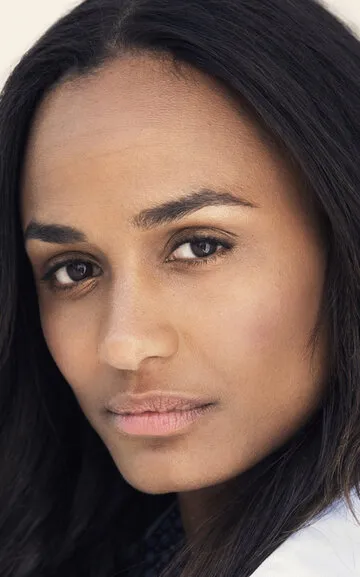 Фотография актёра Нанна Блонделл