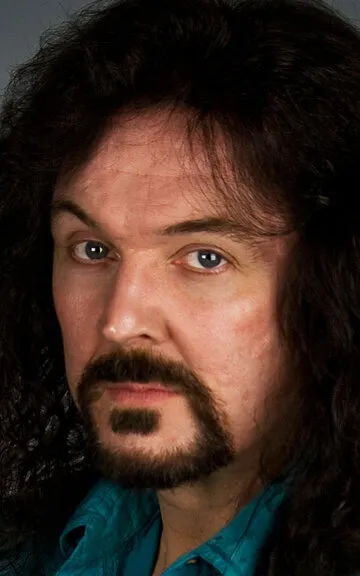 Фотография актёра Уолли Уингерт