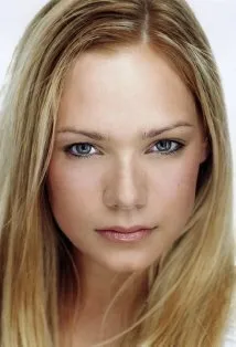 Фотография актёра Кэйтлин Менер