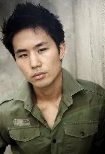 Фотография актёра Джонни Ён