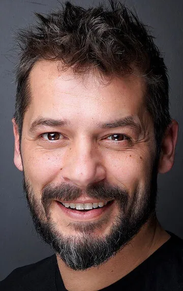 Фотография актёра Аныл Ильтер