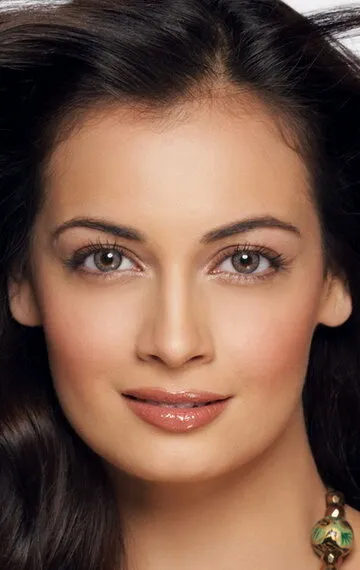 Фотография актёра Дия Мирза