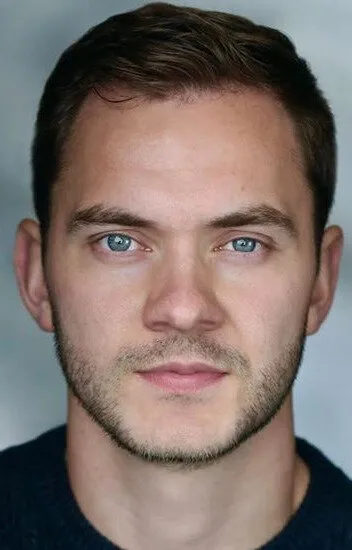 Фотография актёра Саймон Леннон