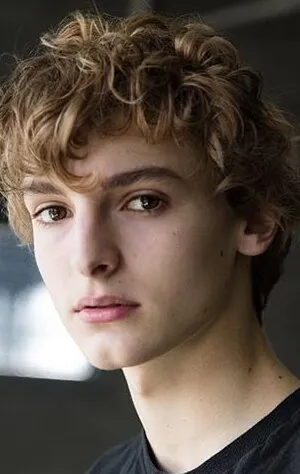 Фотография актёра Вассили Шнайдер