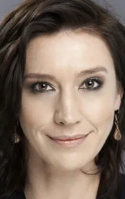 Фотография актёра Луиз Барнс