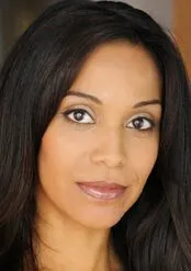 Фотография актёра Люсия Уолтерс