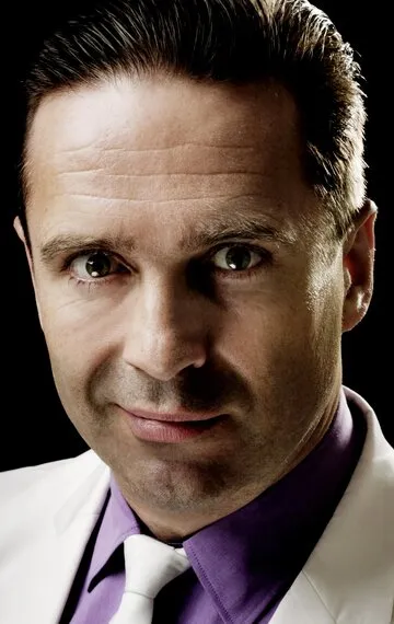 Фотография актёра Фил Никол