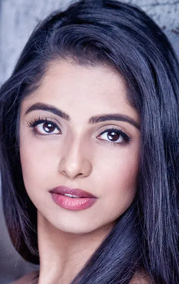 Фотография актёра Сугенджа Шри