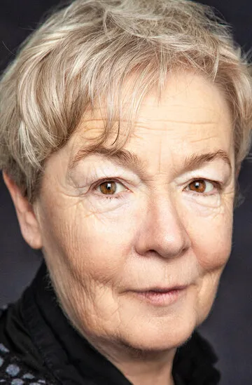 Фотография актёра Рут МакКейб