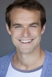 Фотография актёра Майкл Хоули