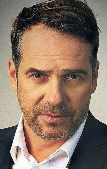 Фотография актёра Павел Делонг