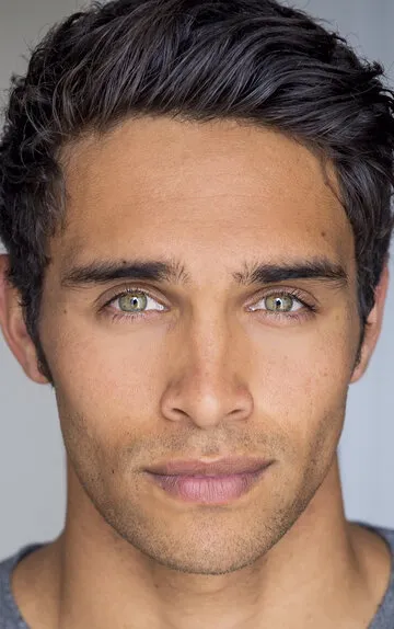 Фотография актёра Джорди Веббер