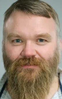 Фотография актёра Энтони Страхан