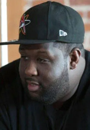 Фотография актёра Адам Блекстоун