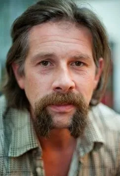 Фотография актёра Йохан Хелденберг