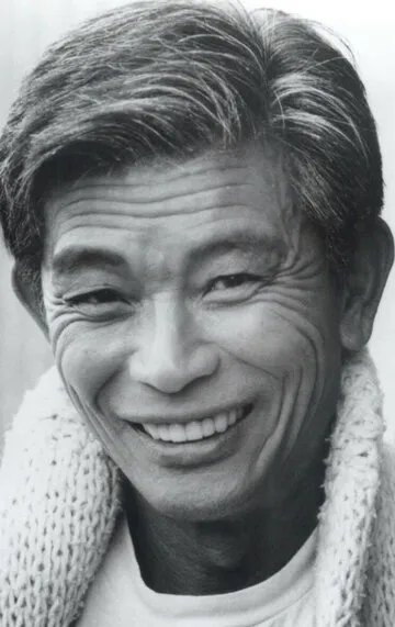 Фотография актёра Мако